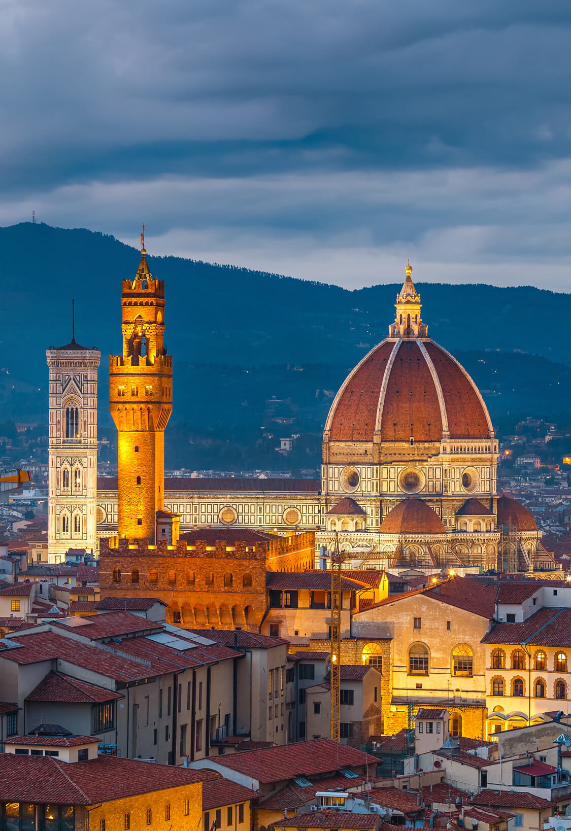 Florence is home to some of the most important artworks in history, created by legends like Michelangelo, Leonardo da Vinci, and Botticelli.